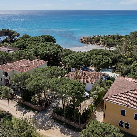 Vila Casa Donatella, In Riva Al Mare! Cala Liberotto Exteriér fotografie