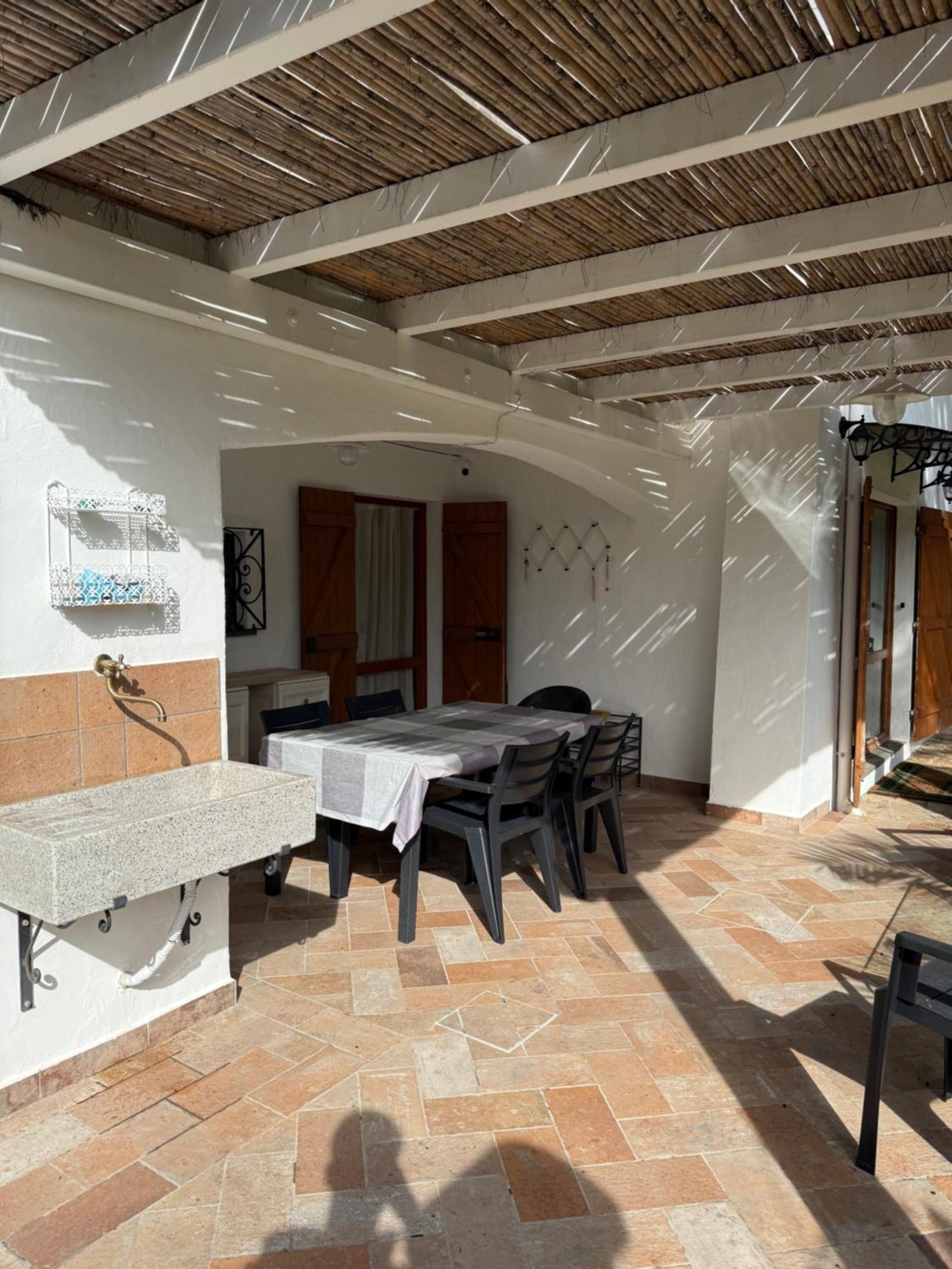 Vila Casa Donatella, In Riva Al Mare! Cala Liberotto Exteriér fotografie