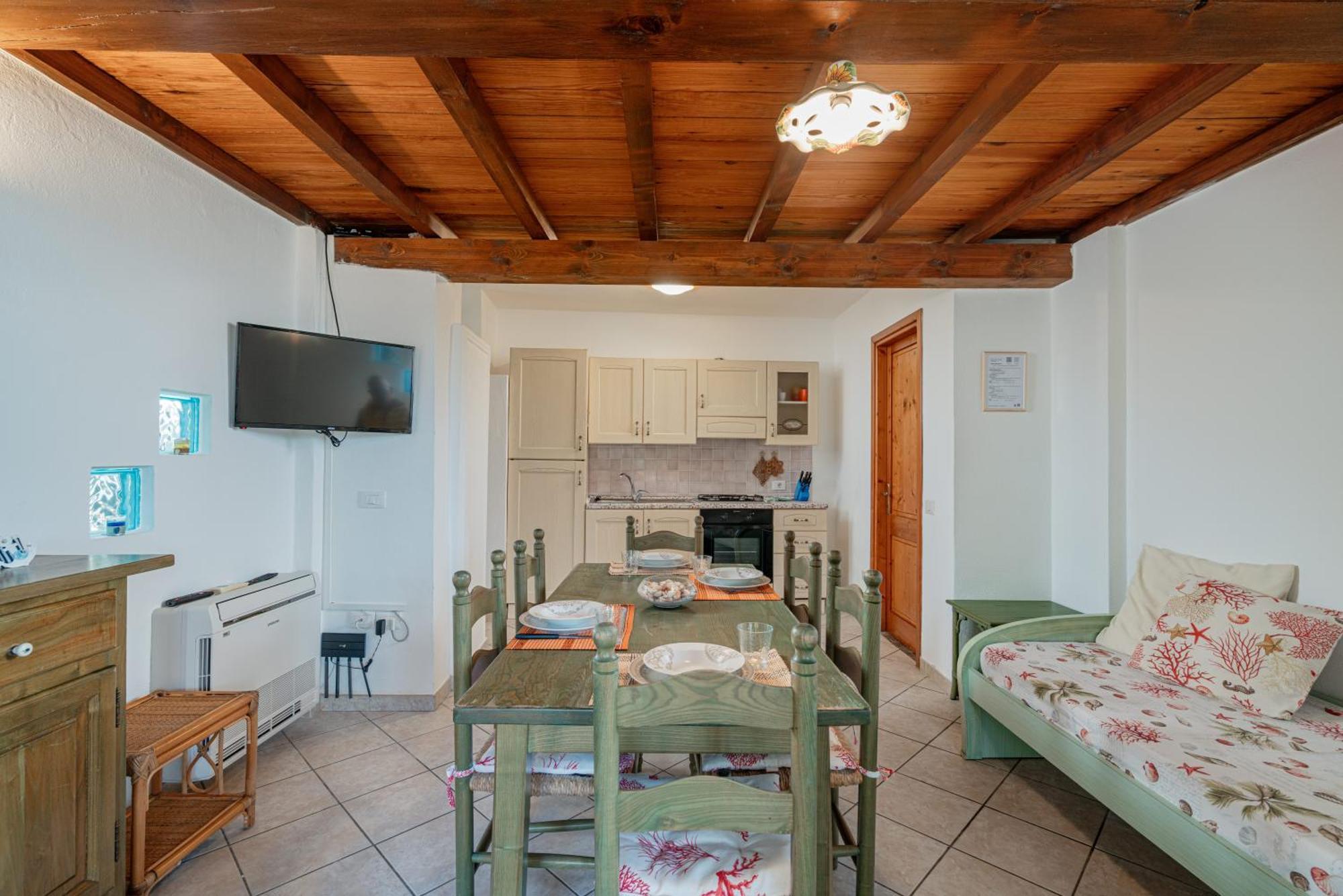 Vila Casa Donatella, In Riva Al Mare! Cala Liberotto Exteriér fotografie