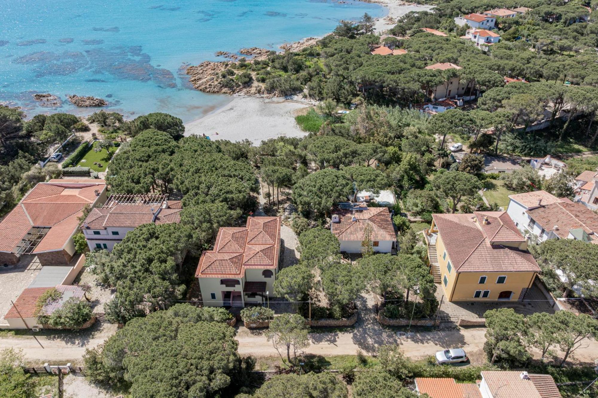 Vila Casa Donatella, In Riva Al Mare! Cala Liberotto Exteriér fotografie
